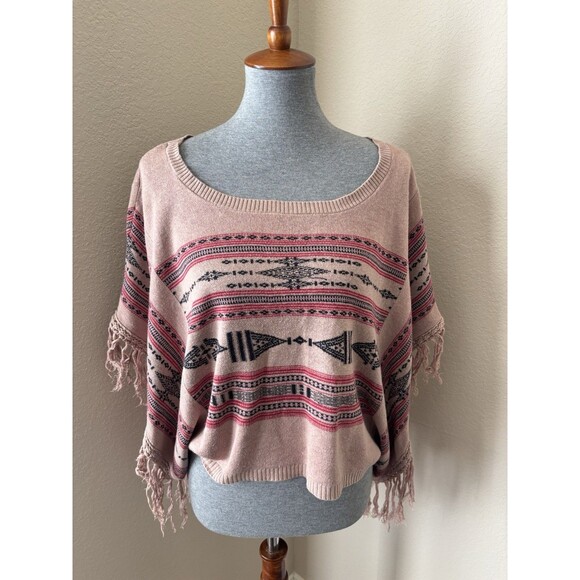 Billabong Size S/M Bown Southwest Print Fringe Button Detail Poncho Sweater - Picture 1 of 6